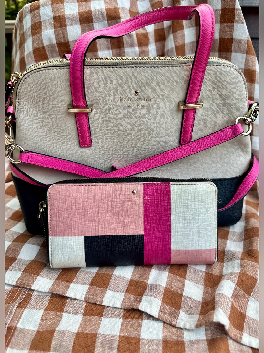 Kate Spade New York Colorblock Satchel & Matching Zip Wallet Set - Picture 5 of 8